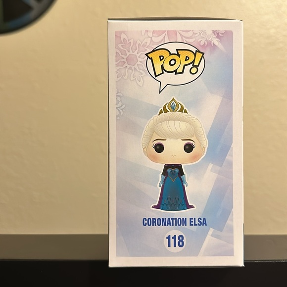 Coronation Elsa Funko Pop - Disney’s Frozen - Picture 2 of 3